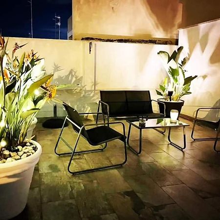 バーリ Il Civico 2 Bed & Breakfast エクステリア 写真