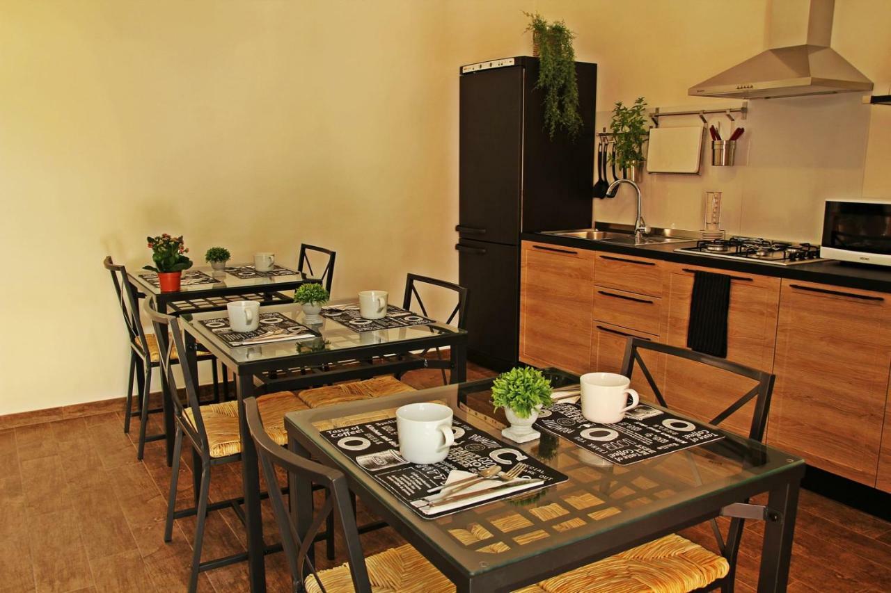 バーリ Il Civico 2 Bed & Breakfast エクステリア 写真