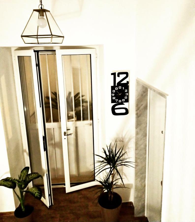 バーリ Il Civico 2 Bed & Breakfast エクステリア 写真